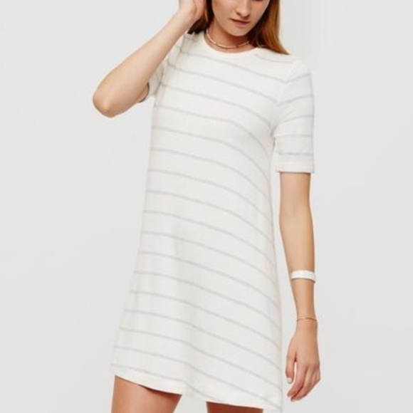 Lou & Grey Dresses & Skirts - NWT Lou & Grey Signaturesoft Swing Dress